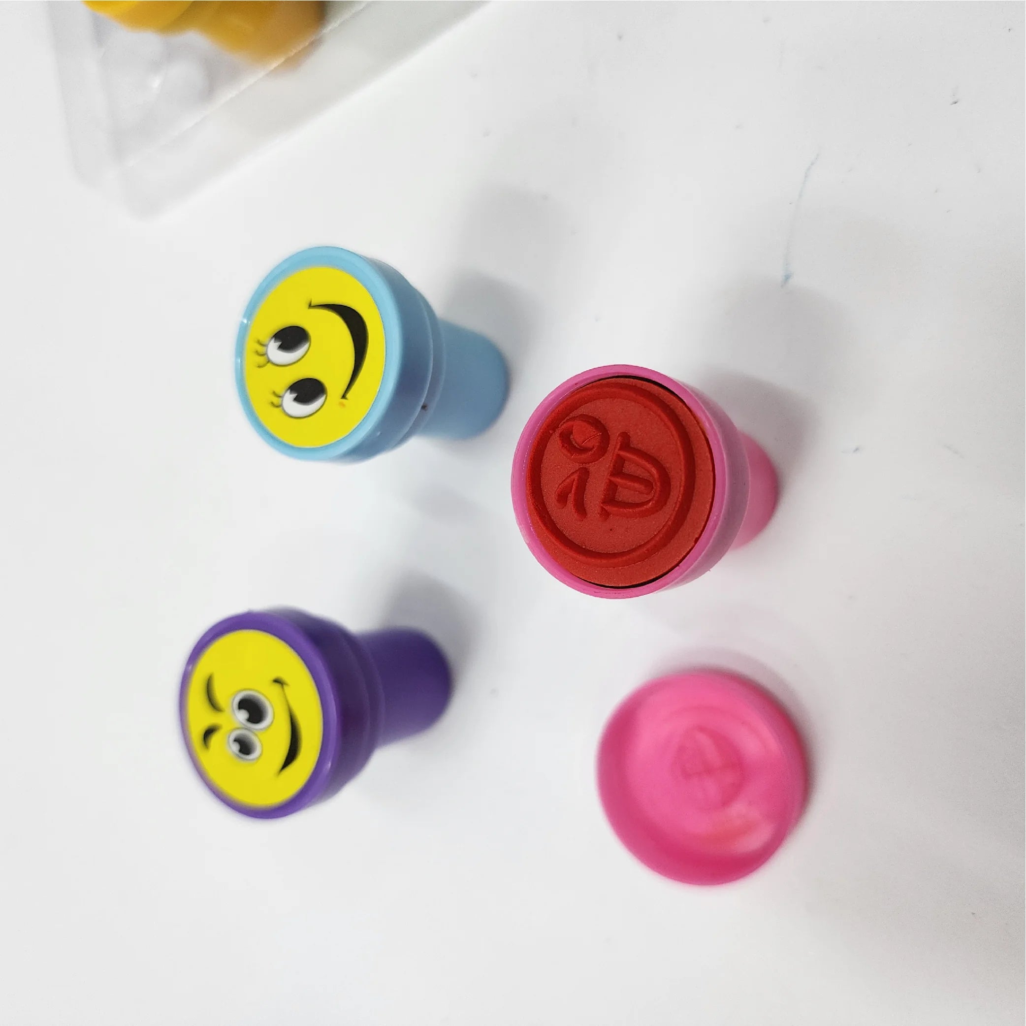 10-Piece Smiling Face Stamp Set