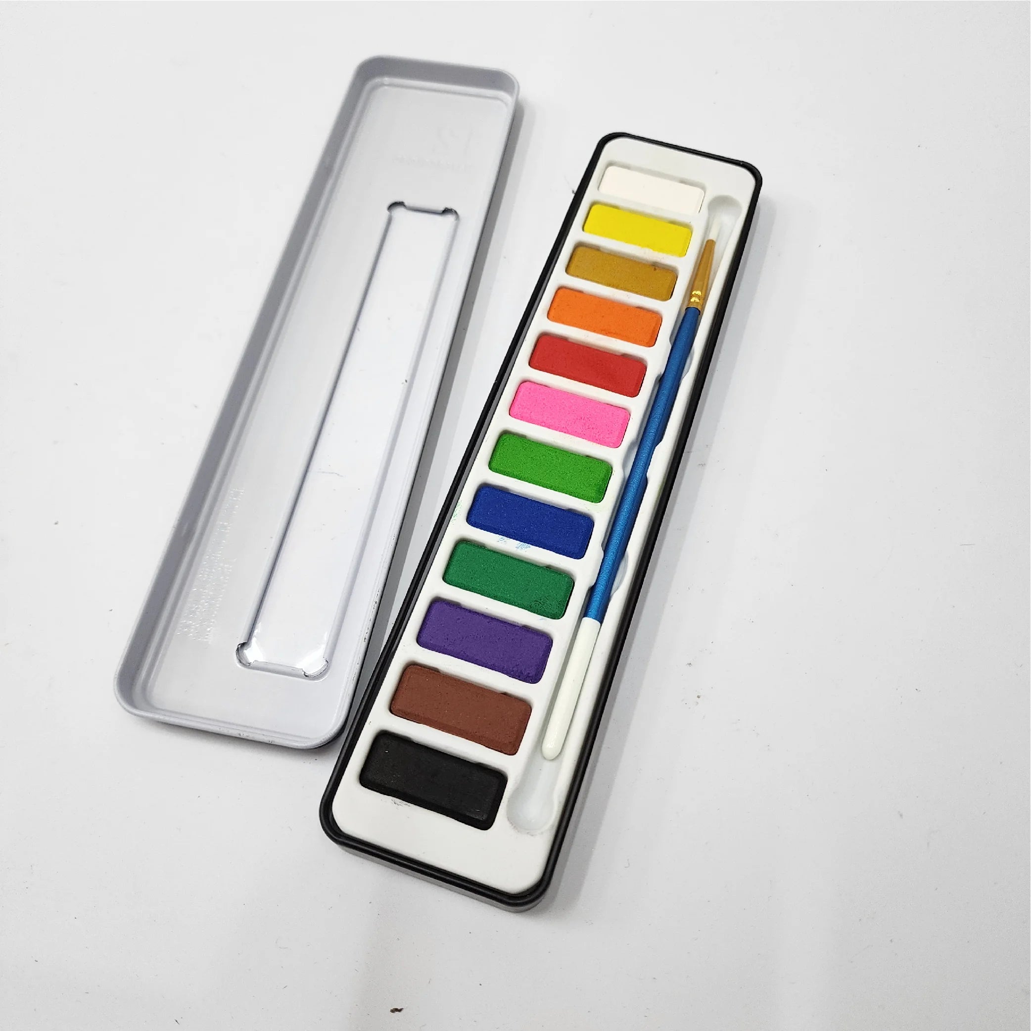 12 Water Colours in Tin Box (Includes Brush)