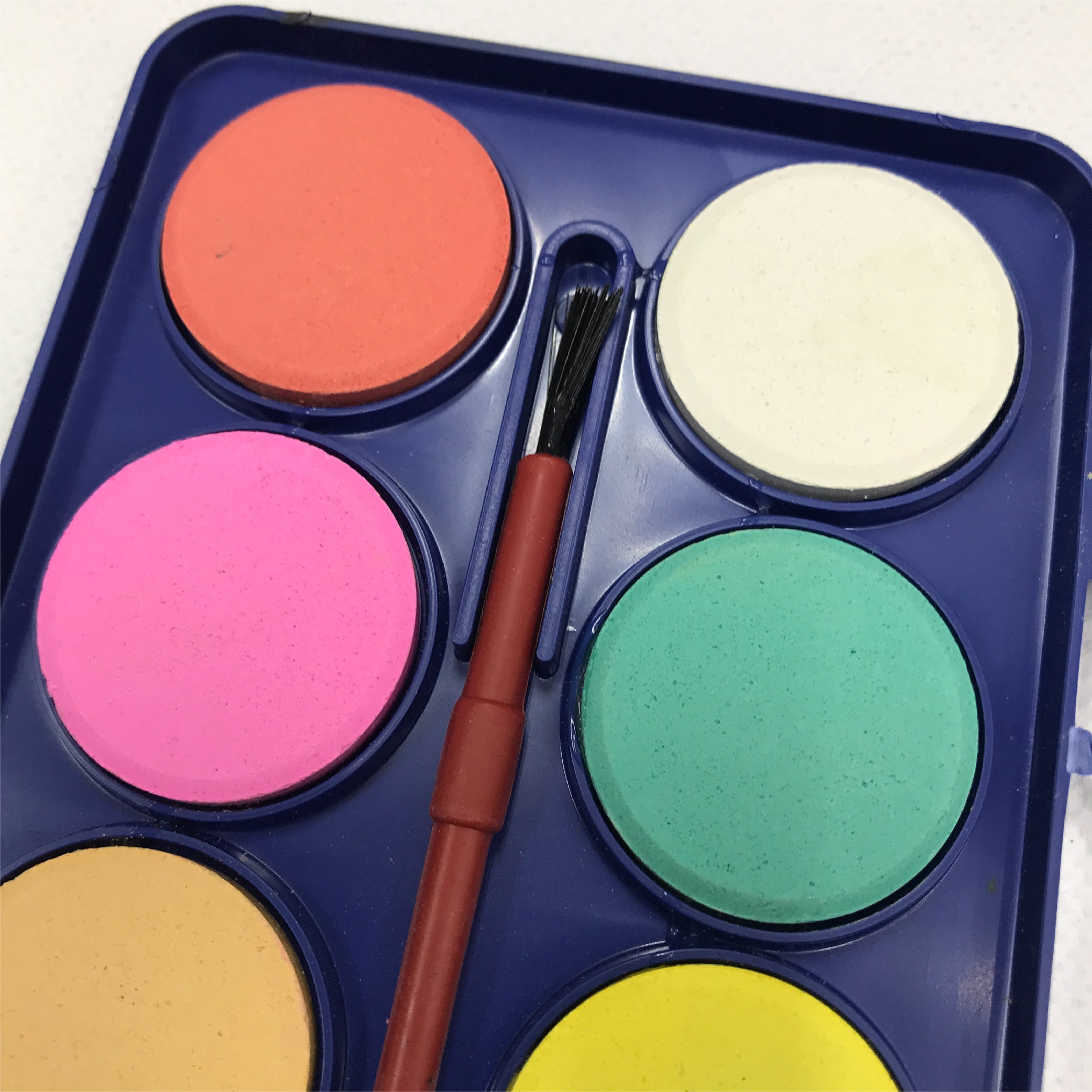 Aqua Line Sharp Colors Paint Box – 12 Watercolor Set