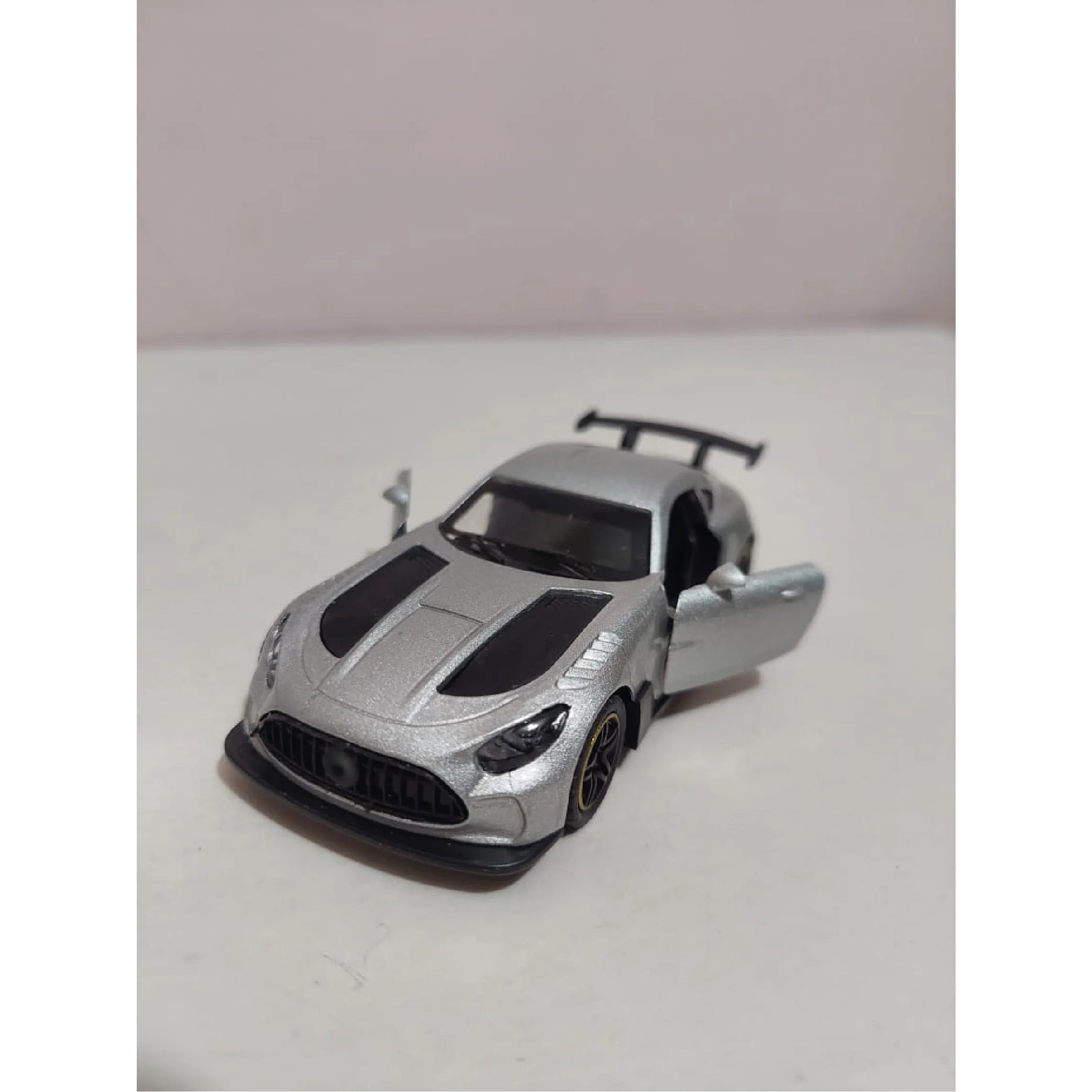 Die-Cast Metal Sports Car