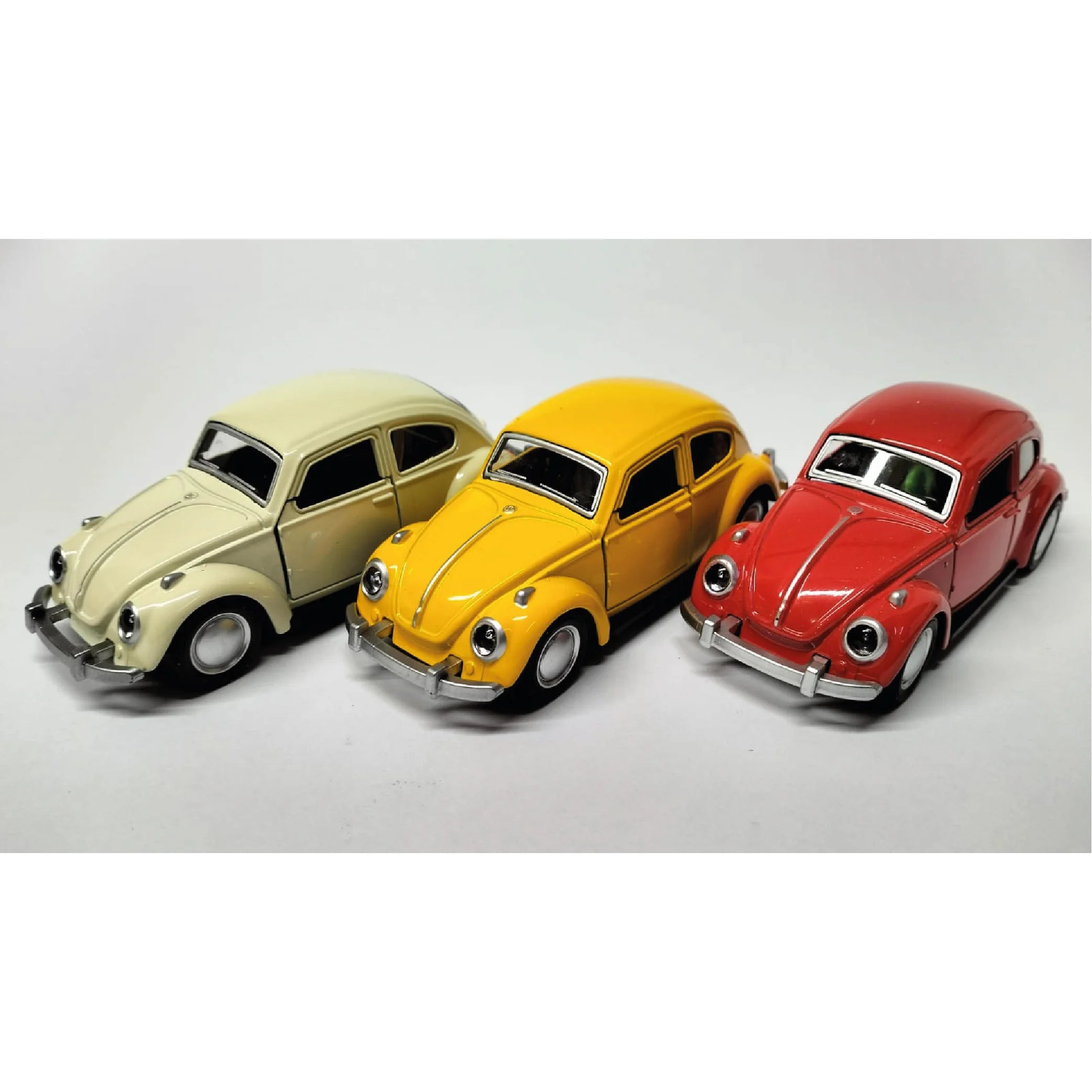 Diecast Volkswagen Beetle Foxy – Metal Body Collectible Toy Car