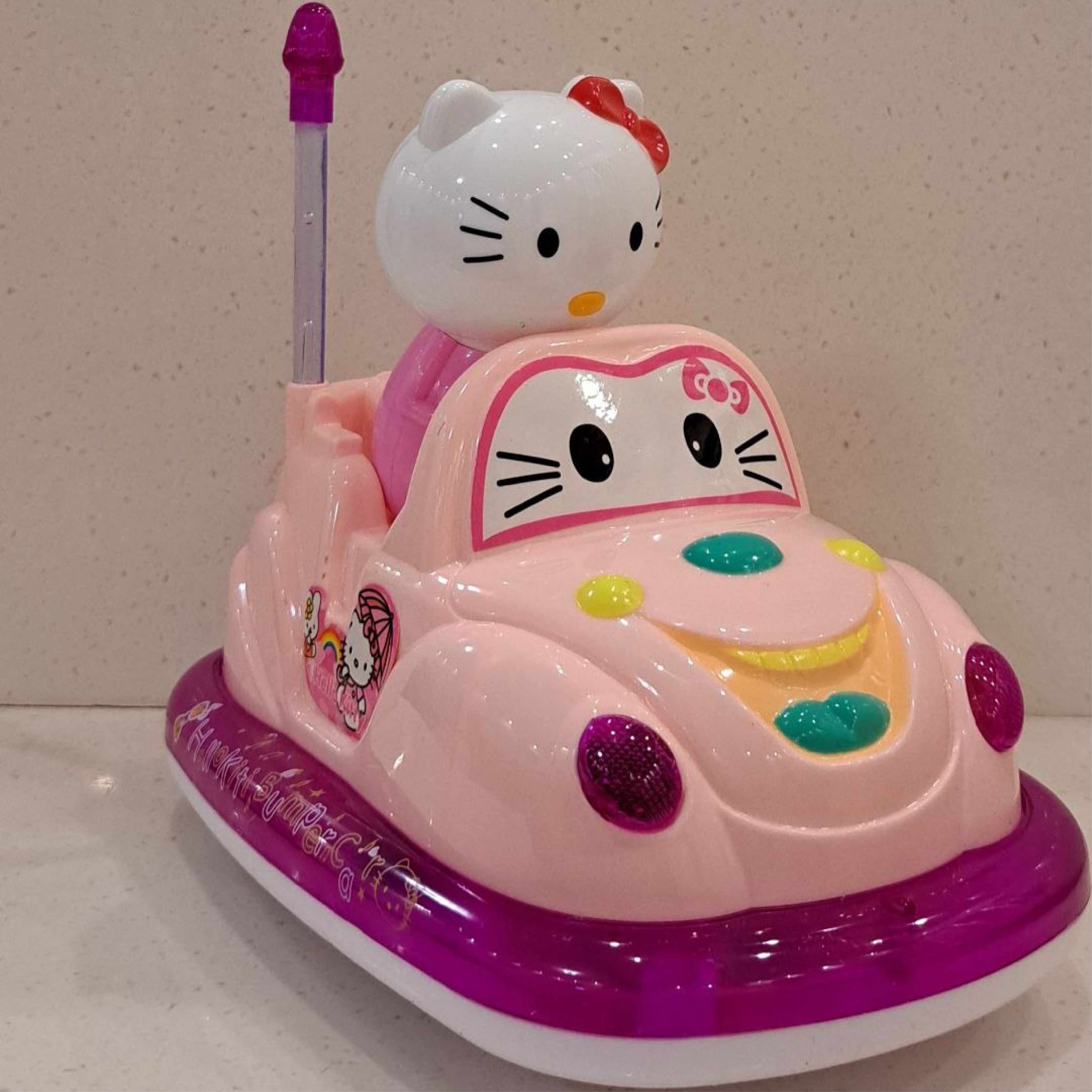 Hello Kitty Bumper Car 787-5 – LED Lights, Interactive Sound, and Safe Ride for Kids