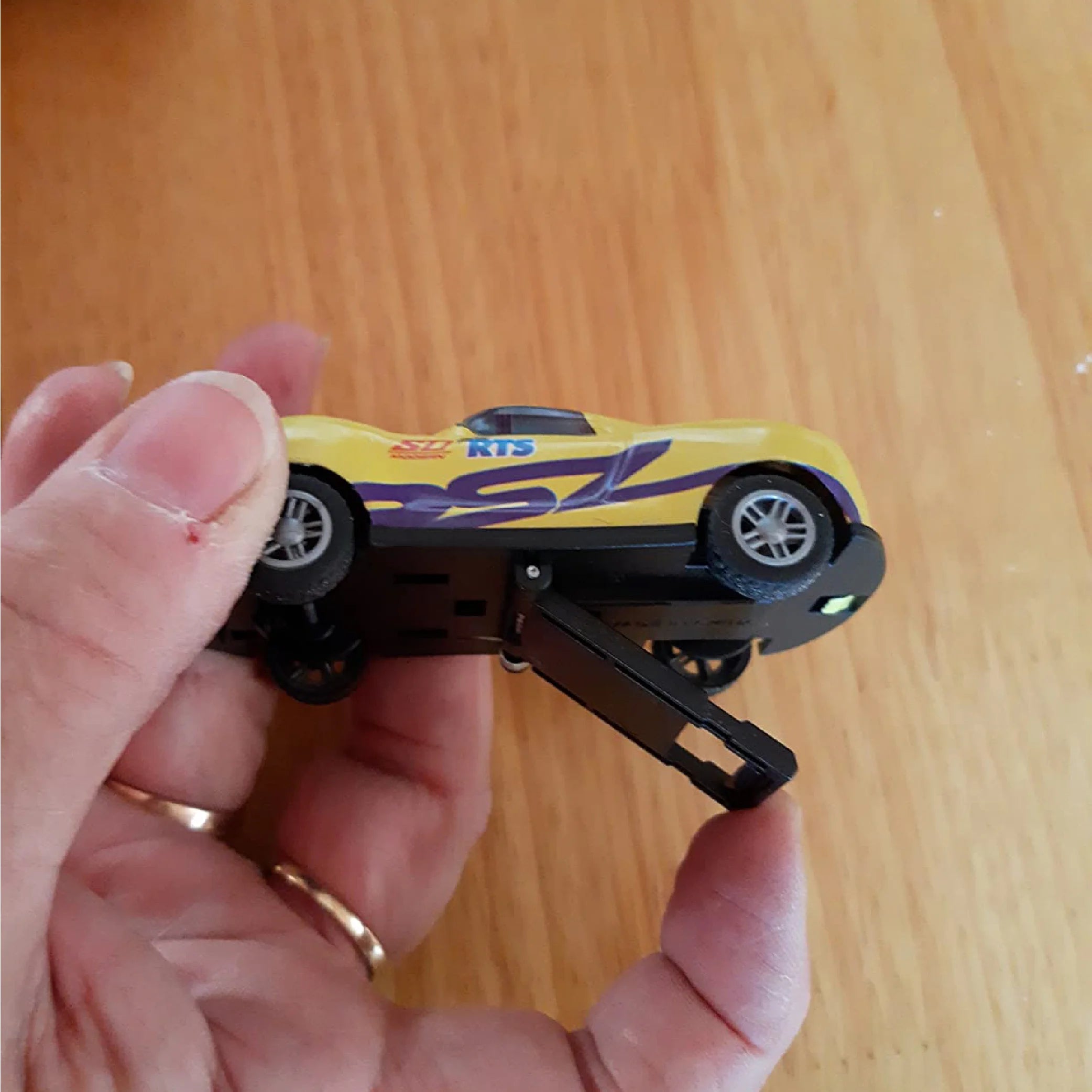 360-Degree Rotation Racing Car Model Toy – Pull Back Fun for Kids!